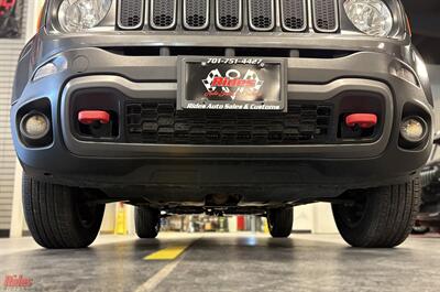 2018 Jeep Renegade Trailhawk   - Photo 43 - Bismarck, ND 58503