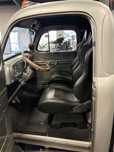 1949 Ford F3   - Photo 11 - Bismarck, ND 58503