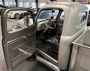 1949 Ford F3   - Photo 10 - Bismarck, ND 58503