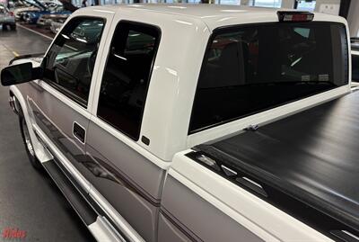 1997 Chevrolet K1500 Silverado Gran Prix   - Photo 12 - Bismarck, ND 58503