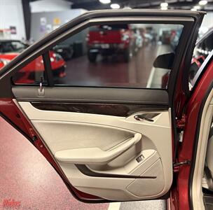 2011 Cadillac CTS-V   - Photo 28 - Bismarck, ND 58503