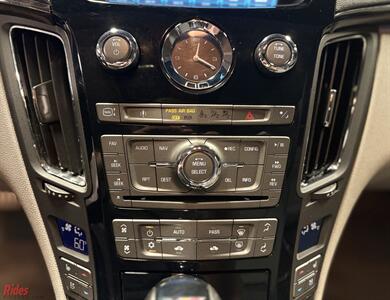 2011 Cadillac CTS-V   - Photo 24 - Bismarck, ND 58503