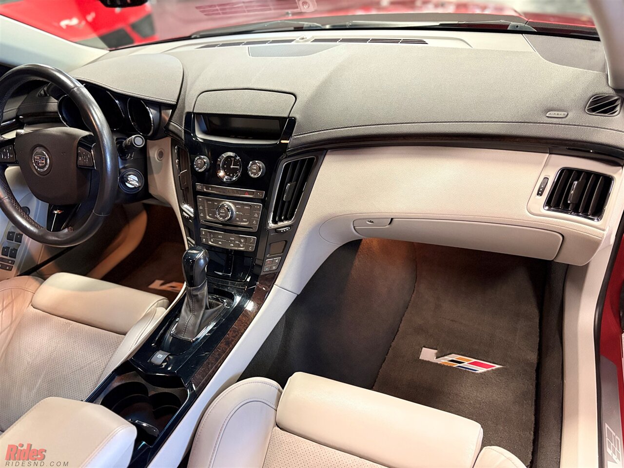 2011 Cadillac CTS-V   - Photo 56 - Bismarck, ND 58503