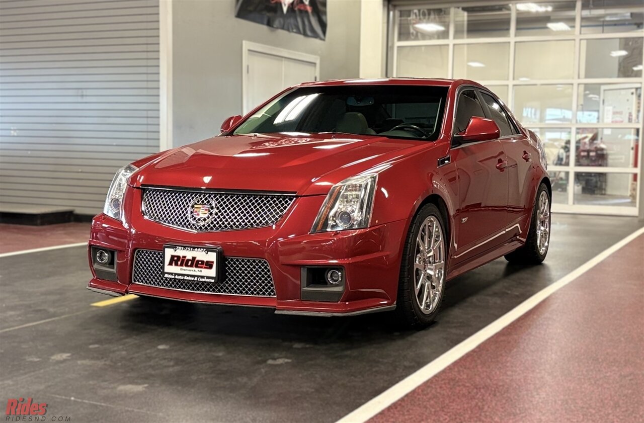 2011 Cadillac CTS-V   - Photo 1 - Bismarck, ND 58503