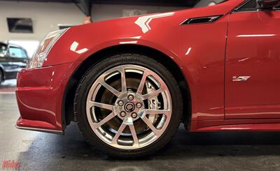 2011 Cadillac CTS-V   - Photo 6 - Bismarck, ND 58503