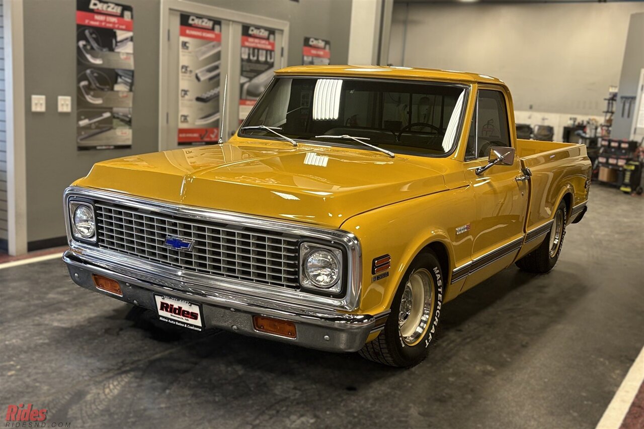 1972 Chevrolet Cheyenne C-10   - Photo 1 - Bismarck, ND 58503