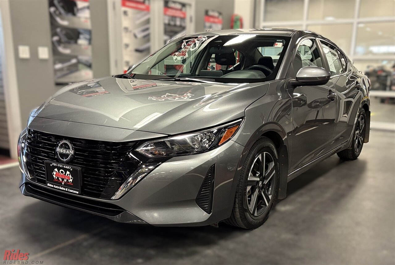 2024 Nissan Sentra SV   - Photo 1 - Bismarck, ND 58503