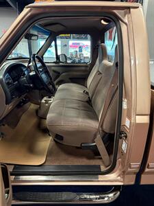 1996 Ford F-150 XLT   - Photo 11 - Bismarck, ND 58503