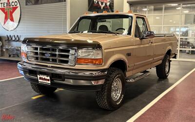 1996 Ford F-150 XLT Truck