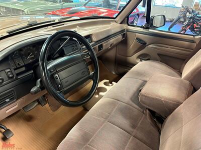 1996 Ford F-150 XLT   - Photo 12 - Bismarck, ND 58503