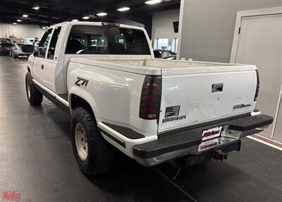 1994 GMC Sierra 1500 SLE   - Photo 9 - Bismarck, ND 58503