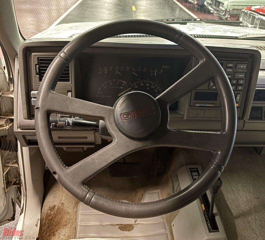 1994 GMC Sierra 1500 SLE   - Photo 26 - Bismarck, ND 58503