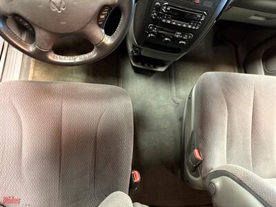 2004 Dodge Grand Caravan SXT   - Photo 23 - Bismarck, ND 58503