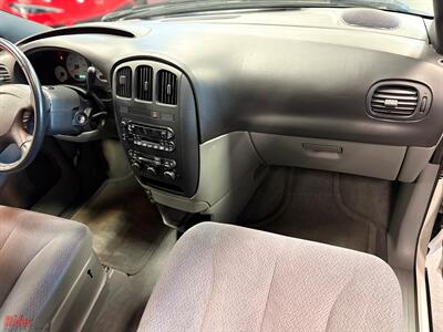 2004 Dodge Grand Caravan SXT   - Photo 52 - Bismarck, ND 58503