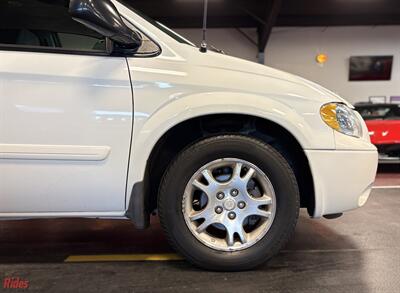 2004 Dodge Grand Caravan SXT   - Photo 55 - Bismarck, ND 58503