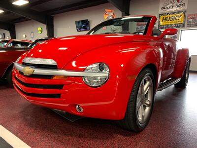 2004 Chevrolet SSR LS   - Photo 6 - Bismarck, ND 58503