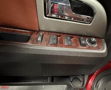 2014 Ford Expedition King Ranch   - Photo 11 - Bismarck, ND 58503