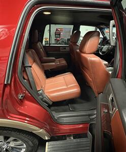 2014 Ford Expedition King Ranch   - Photo 31 - Bismarck, ND 58503