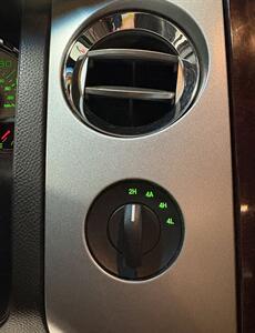 2014 Ford Expedition King Ranch   - Photo 58 - Bismarck, ND 58503