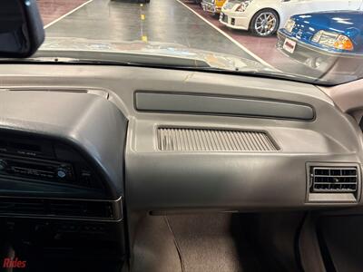 1990 Ford Thunderbird SC   - Photo 51 - Bismarck, ND 58503