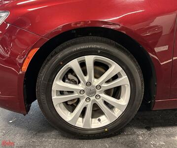 2016 Chrysler 200 Limited   - Photo 4 - Bismarck, ND 58503