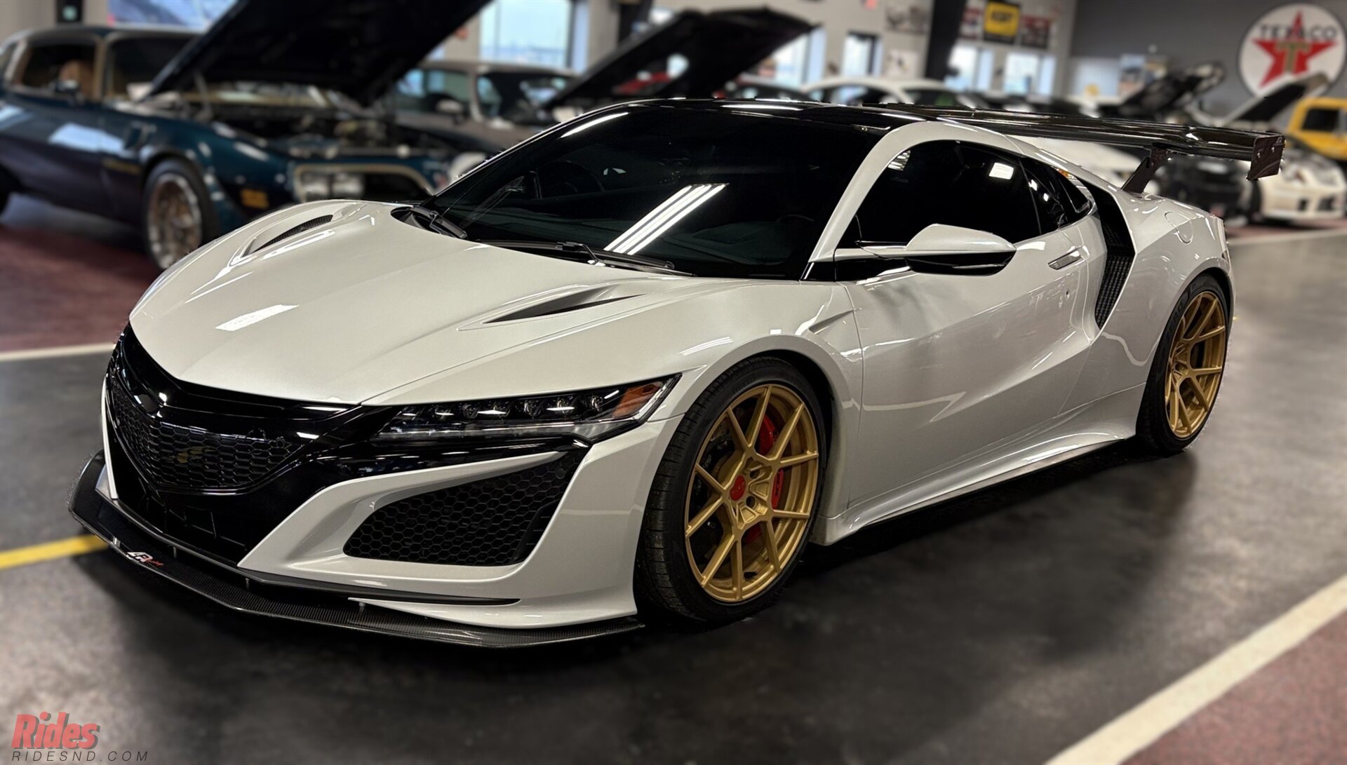 2018 Acura NSX Sport Hybrid SH-AWD's photo