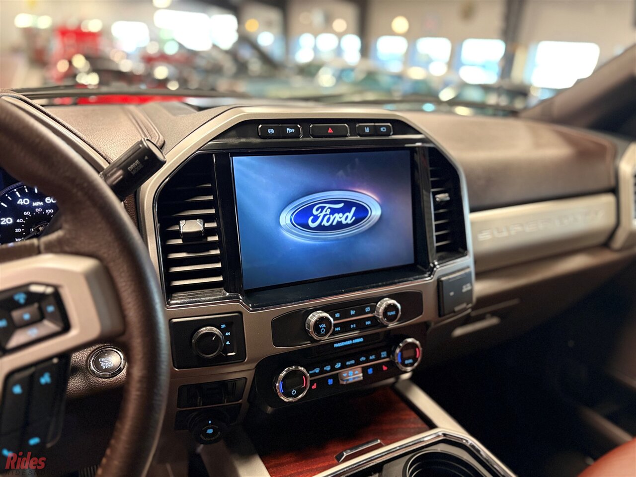2022 Ford F-350 Super Duty King Ranch   - Photo 17 - Bismarck, ND 58503