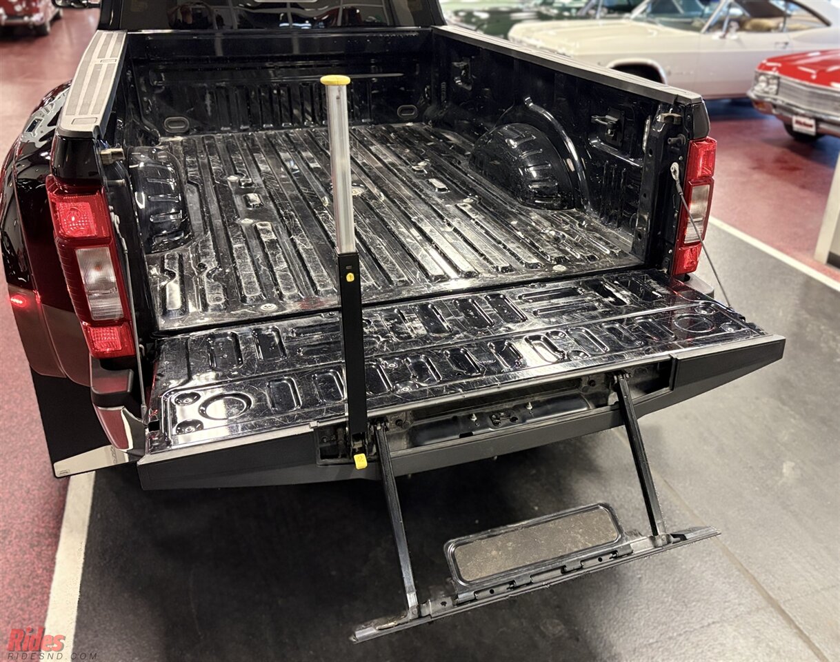 2022 Ford F-350 Super Duty King Ranch   - Photo 30 - Bismarck, ND 58503