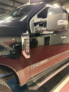 2022 Ford F-350 Super Duty King Ranch   - Photo 8 - Bismarck, ND 58503