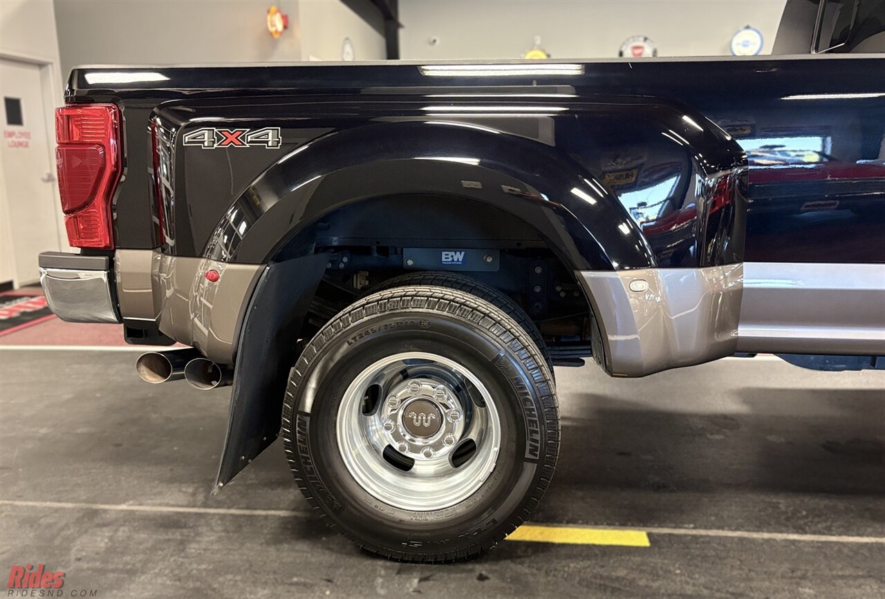 2022 Ford F-350 Super Duty King Ranch   - Photo 37 - Bismarck, ND 58503
