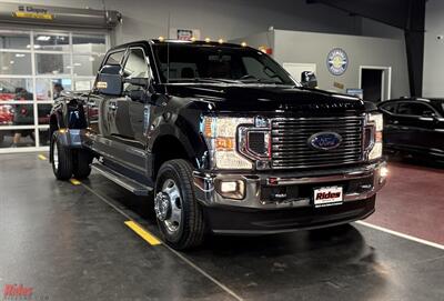 2022 Ford F-350 Super Duty King Ranch   - Photo 2 - Bismarck, ND 58503