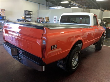 1972 Chevrolet C-10 4x4   - Photo 11 - Bismarck, ND 58503