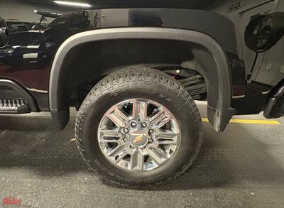 2024 Chevrolet Silverado 3500 High Country   - Photo 16 - Bismarck, ND 58503