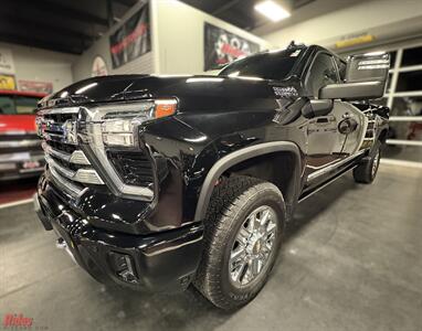 2024 Chevrolet Silverado 3500 High Country   - Photo 3 - Bismarck, ND 58503