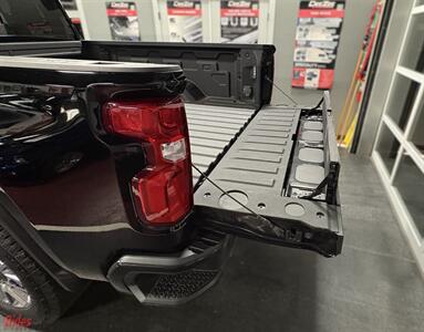 2024 Chevrolet Silverado 3500 High Country   - Photo 20 - Bismarck, ND 58503