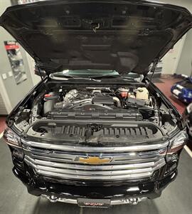 2024 Chevrolet Silverado 3500 High Country   - Photo 40 - Bismarck, ND 58503