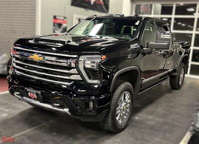 2024 Chevrolet Silverado 3500 High Country   - Photo 2 - Bismarck, ND 58503