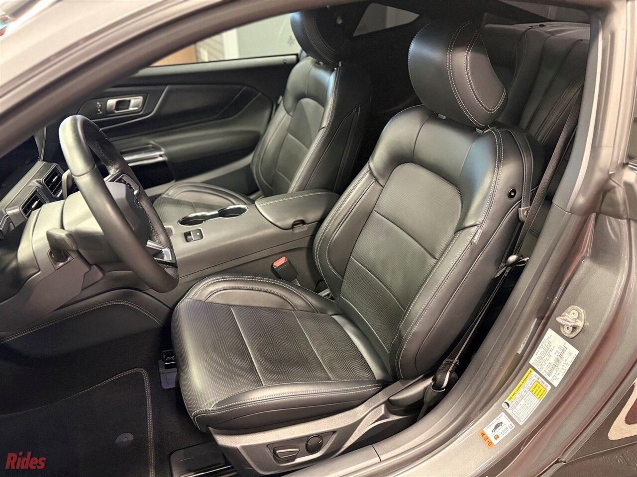 2024 Ford Mustang GT Premium   - Photo 18 - Bismarck, ND 58503