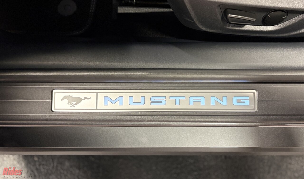 2024 Ford Mustang GT Premium   - Photo 16 - Bismarck, ND 58503