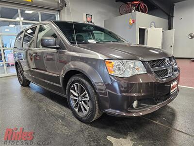 2017 Dodge Grand Caravan SXT   - Photo 14 - Bismarck, ND 58503