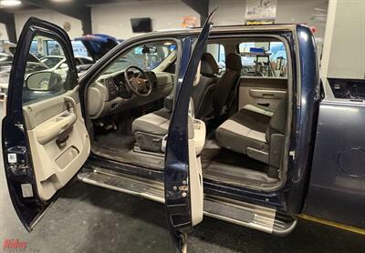 2009 Chevrolet Silverado 2500HD Work Truck   - Photo 6 - Bismarck, ND 58503