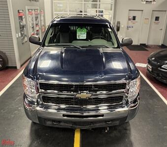 2009 Chevrolet Silverado 2500HD Work Truck   - Photo 11 - Bismarck, ND 58503