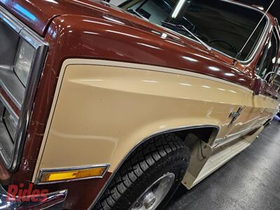 1983 Chevrolet Suburban K10   - Photo 3 - Bismarck, ND 58503