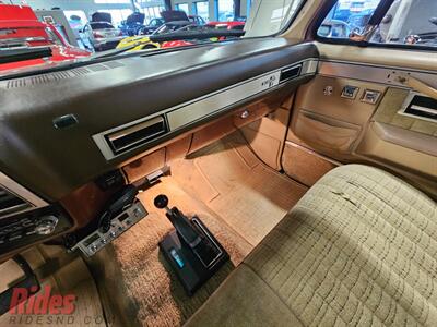 1983 Chevrolet Suburban K10   - Photo 42 - Bismarck, ND 58503