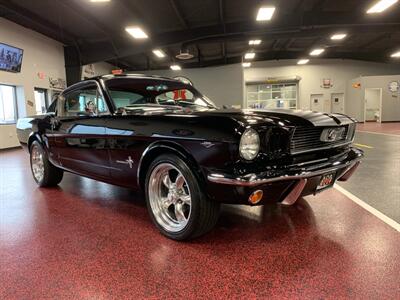 1966 Ford Mustang Fastback   - Photo 22 - Bismarck, ND 58503