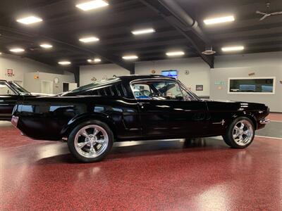 1966 Ford Mustang Fastback   - Photo 17 - Bismarck, ND 58503