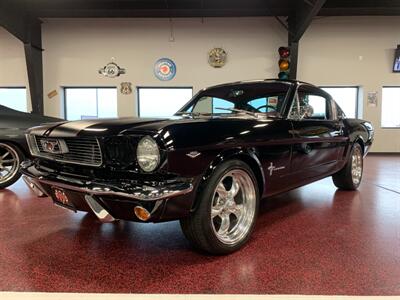 1966 Ford Mustang Fastback   - Photo 1 - Bismarck, ND 58503