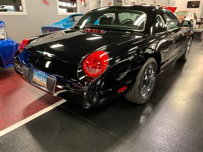 2002 Ford Thunderbird Deluxe   - Photo 16 - Bismarck, ND 58503