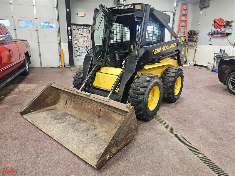 1996 NEW HOLLAND LX885 SKID STEER  