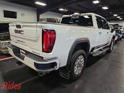 2020 GMC Sierra 2500 Denali   - Photo 15 - Bismarck, ND 58503